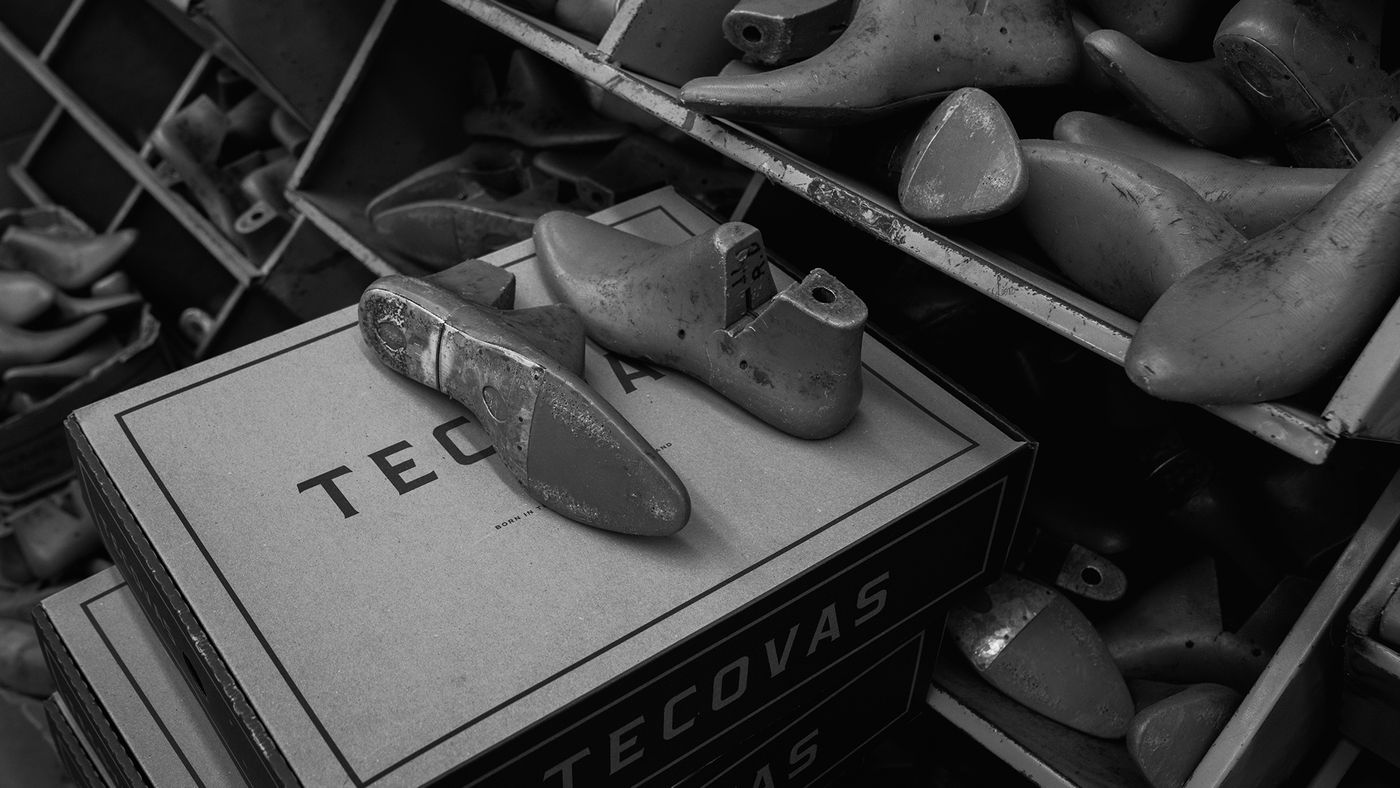 Boot lasts in the workshop